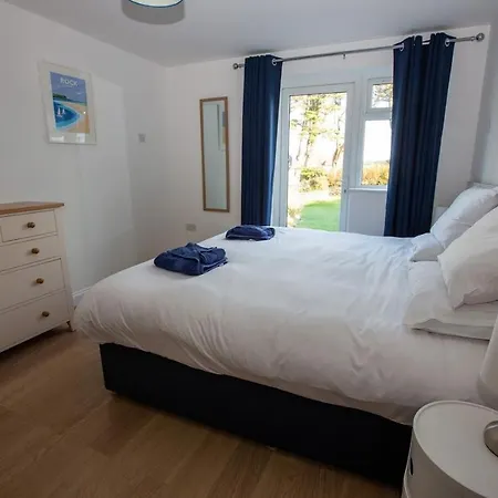 Polcarrek Holiday home *